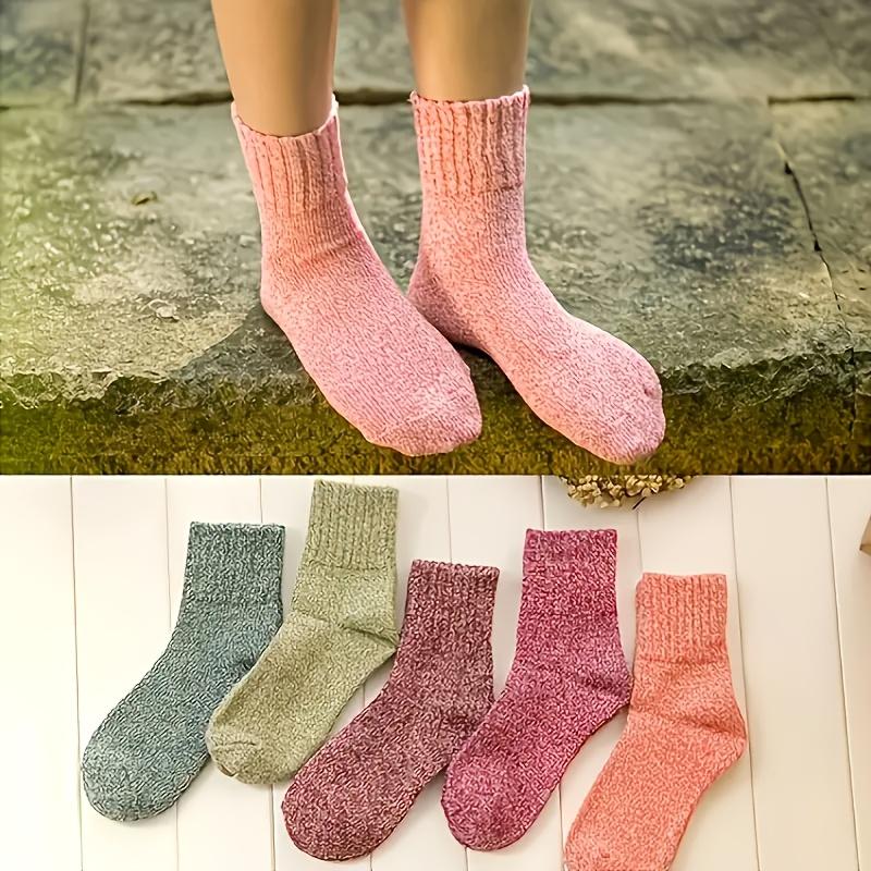 

5 Pairs Ladies Thermal Winter Socks - Soft & Heavy Knit, Perfect For Outdoor Use & Everyday Comfortable Wear One Size