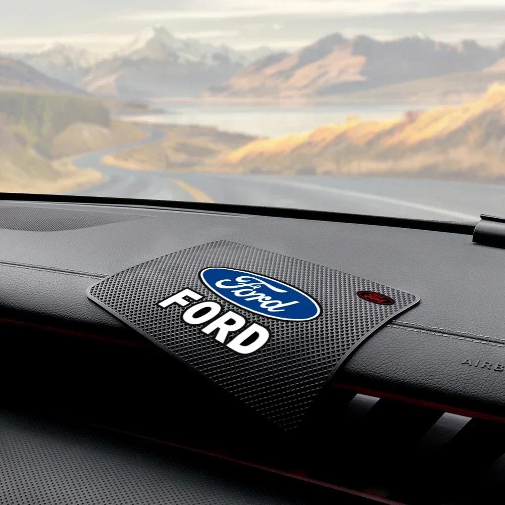 Neuer 2026 Autoaufkleber Neuer 2025 Heißer 1 Stück Auto Styling Anti-Rutsch-Pad Armaturenbrett Handyhalter Anti-Rutsch-Matte Zubehör für Ford Focus Ra