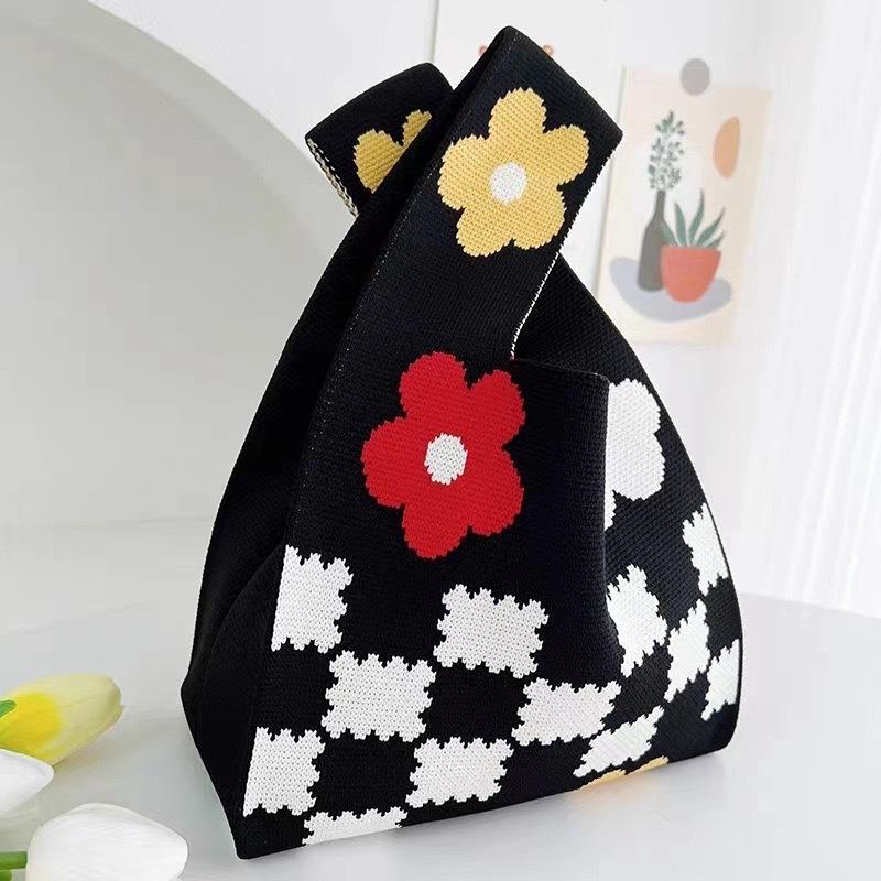 Knitted bag, gift bag, souvenir gift, woven bag, gift bag, fashion wrist bag, handbag, women's bucket bag.