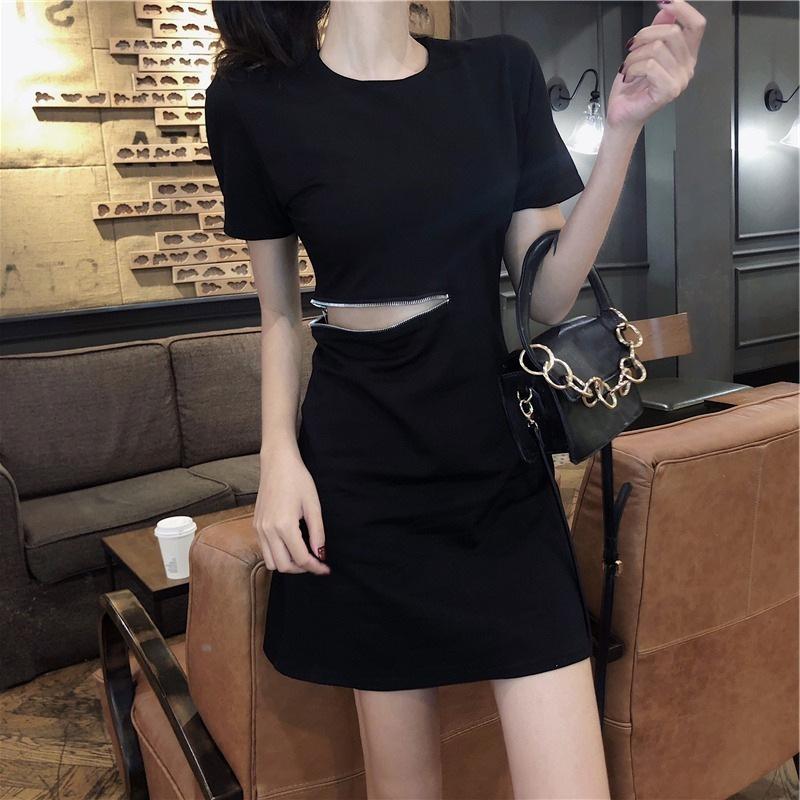 Summer new cold wind thin Hepburn little black dress chic sexy waist scheming black dress women