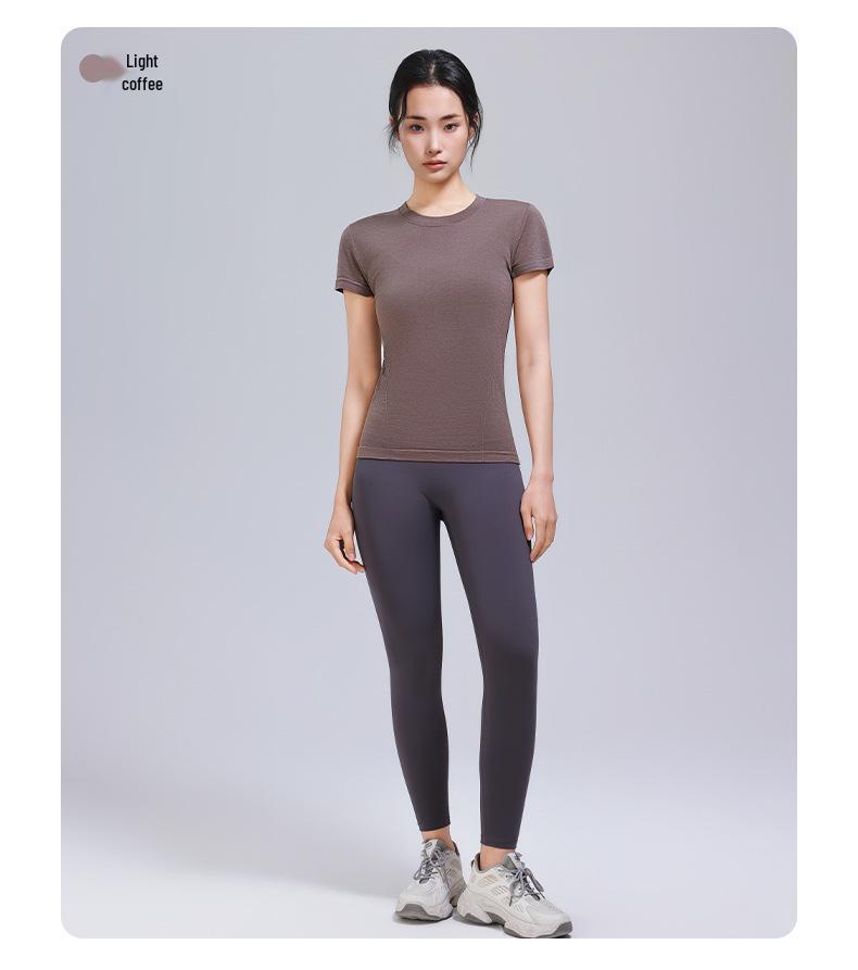 Damen Yoga T-Shirt aus Merinowolle - Schnelltrocknend, Hohe Elastizität, Figurschmeichelnd, Kurzarm