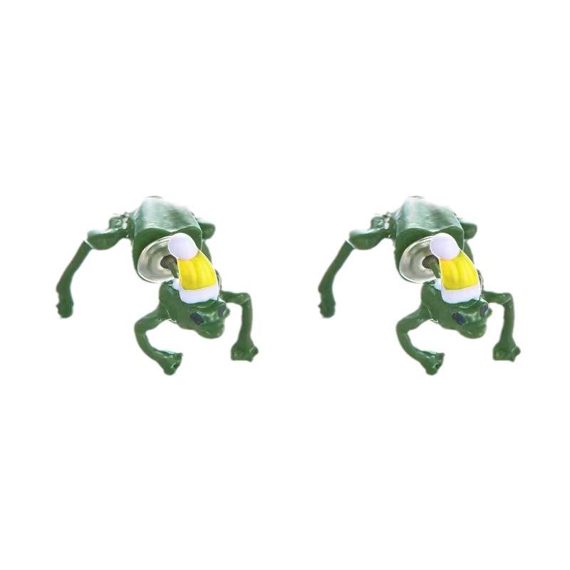 European and American Cartoon Frog Christmas Hat Earrings - Creative Interlocking Studs for Women's Festive Fashion