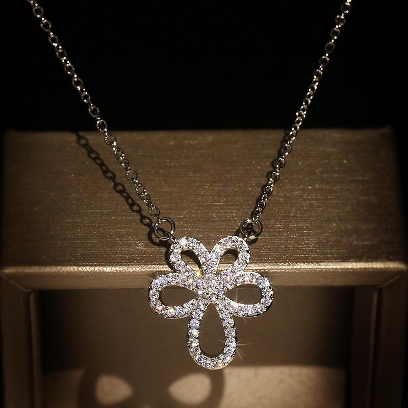 925 silver Ladies White Gold Filled Dazzling Cubic Zircon Flower Pendant Necklaces for Women Bridal Wedding Jewelry