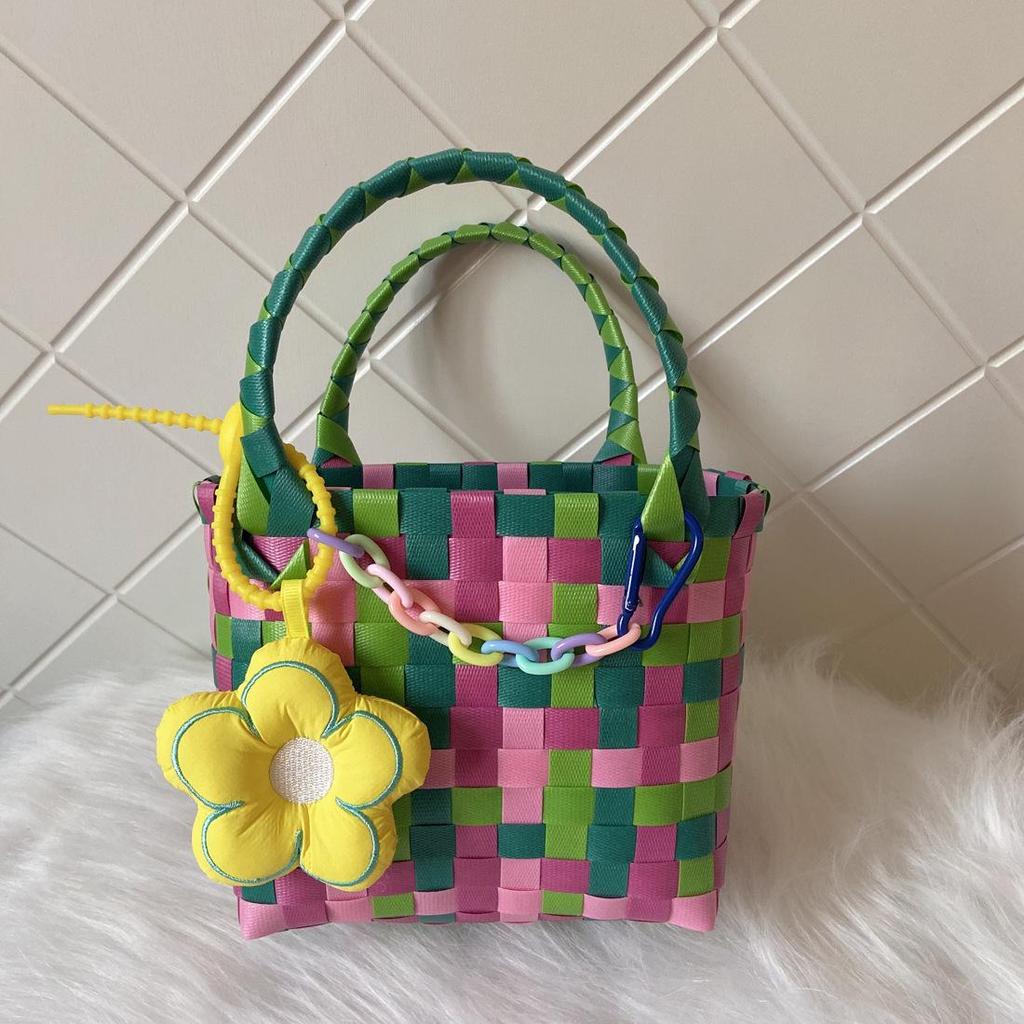 Γυναικεία Υφαντή Καλοκαιρινή Τσάντα Παραλίας: Απλή Πλαστική Τσάντα Χειρός, Μικρός Τετράγωνος Σχεδιασμός για Ψώνια και Παιδιά.