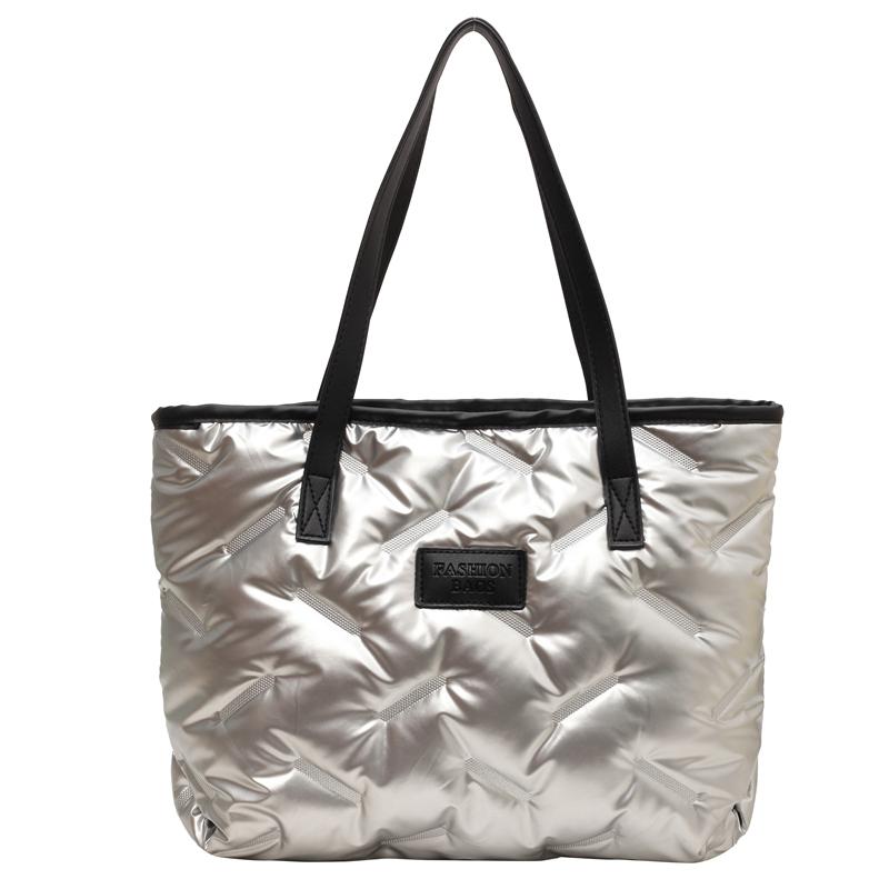 Fashi Solid Zipper Sense of Luxury Versatile Women's Tote Bags 2026 Winter New Casual Super Cool Large Capacity Shoulder Bags