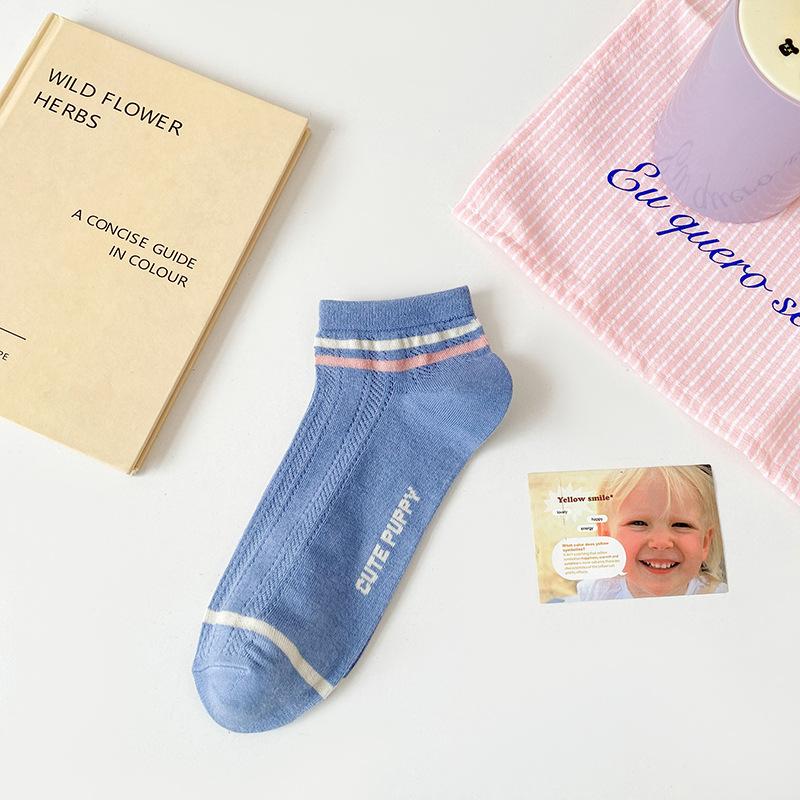 Chaussettes courtes pour femmes pour le printemps et l'été, Maille ultra-fine, Perforées, Respirantes et Mignonnes Chaussettes courtes en coton à motifs de dessins animés, Socquettes