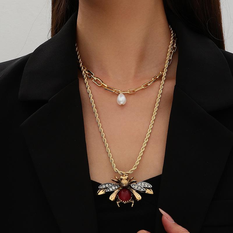 Personalized Retro Insect Water Drop Animal Earrings Necklace Niche High-end Precision Earrings Women