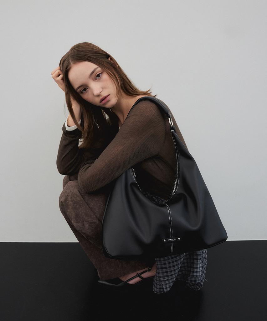 Christine Project Flow Hobo Bag Medium(Black Pepper)