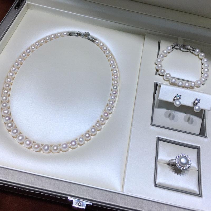 Zhuji Freshwater Pearl Necklace Set for Women with Heart Clasp - Exquisite Gift