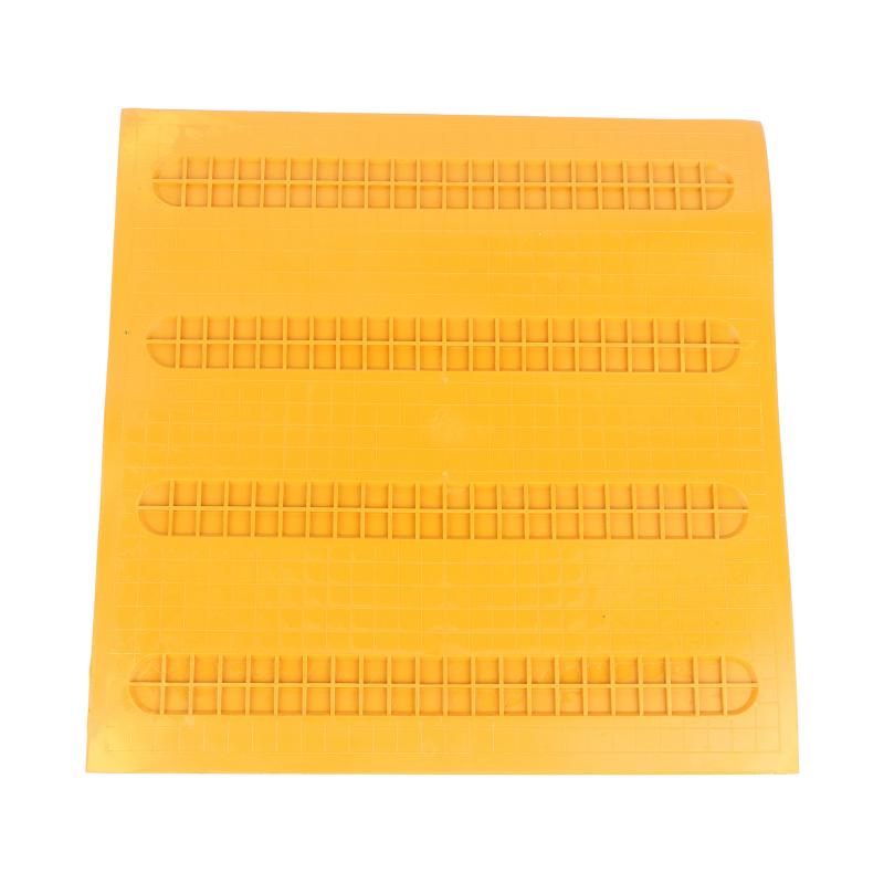 Piastrelle Tattili in PVC Superficie Antiscivolo Prestazioni Durature Per Marciapiedi Spazi Pubblici Percorsi per Non Vedenti
