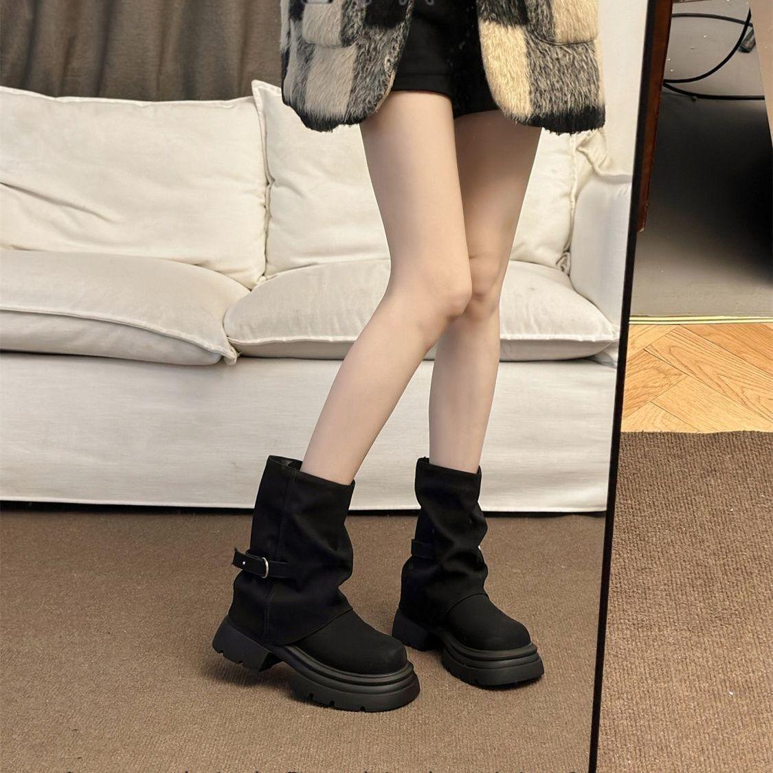 Western Boots 22 Autumn and Winter New Brown Boots Summer Pile Boots Thick-soled Pant Tube Boots Black Martin Boots 35