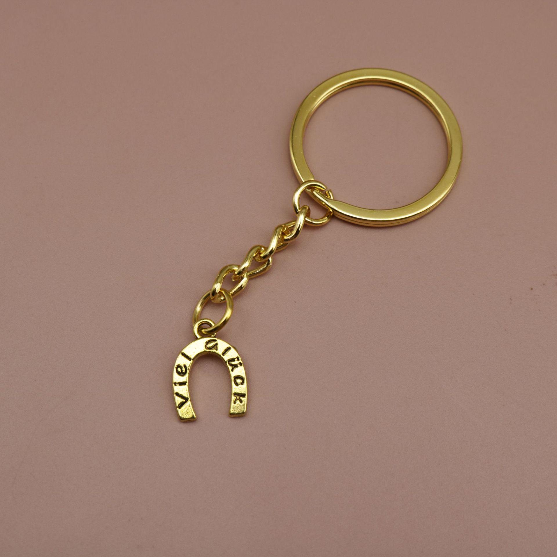 Horseshoe Keychain Pendant - Hot Selling Fashion Accessory