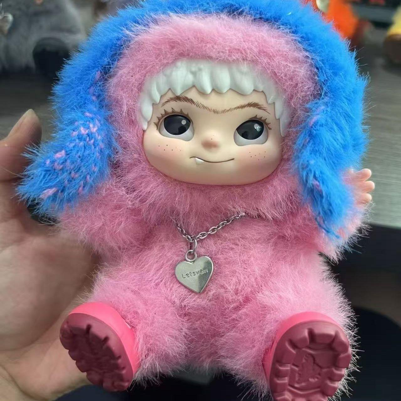 

Куклы Wakuku Fuzzy Fun Party мягкие игрушки Up to mischief