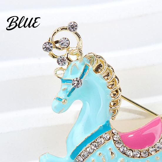 Zinc Alloy Brooch Enamel Pin Carousel Horse with Corrosion Resistant