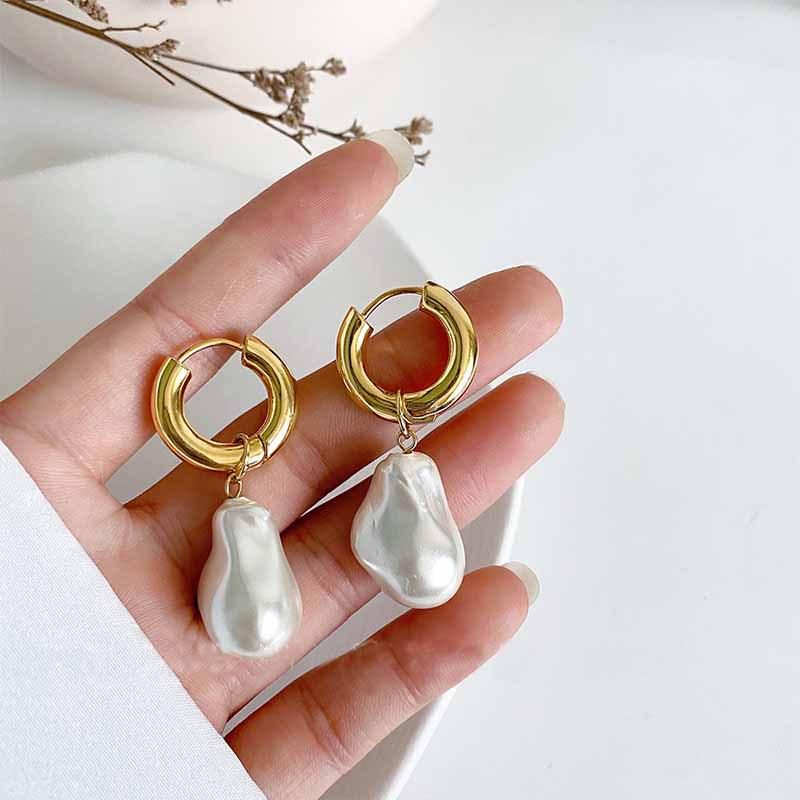 Chic European & American Faux Pearl Dangle Earrings: Trendy, Creative French-Style