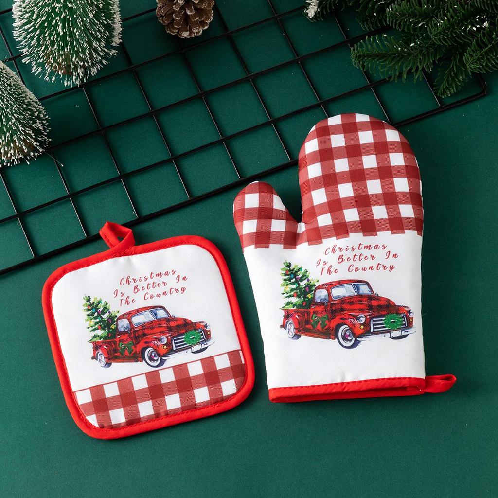 Available: New Thickened Christmas Oven Mitts – Heat-Resistant Baking & Cooking Gloves for High-Temperature Use.