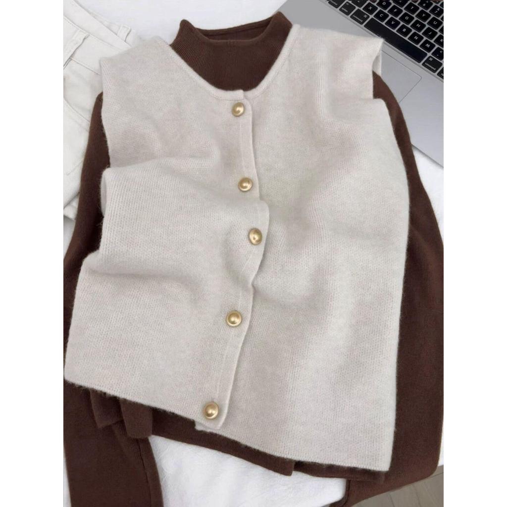 Korean Style Retro Knit Vest Cardigan - Soft, Fluffy, Loose Fit, Round Neck Perfect for Autumn and Winter