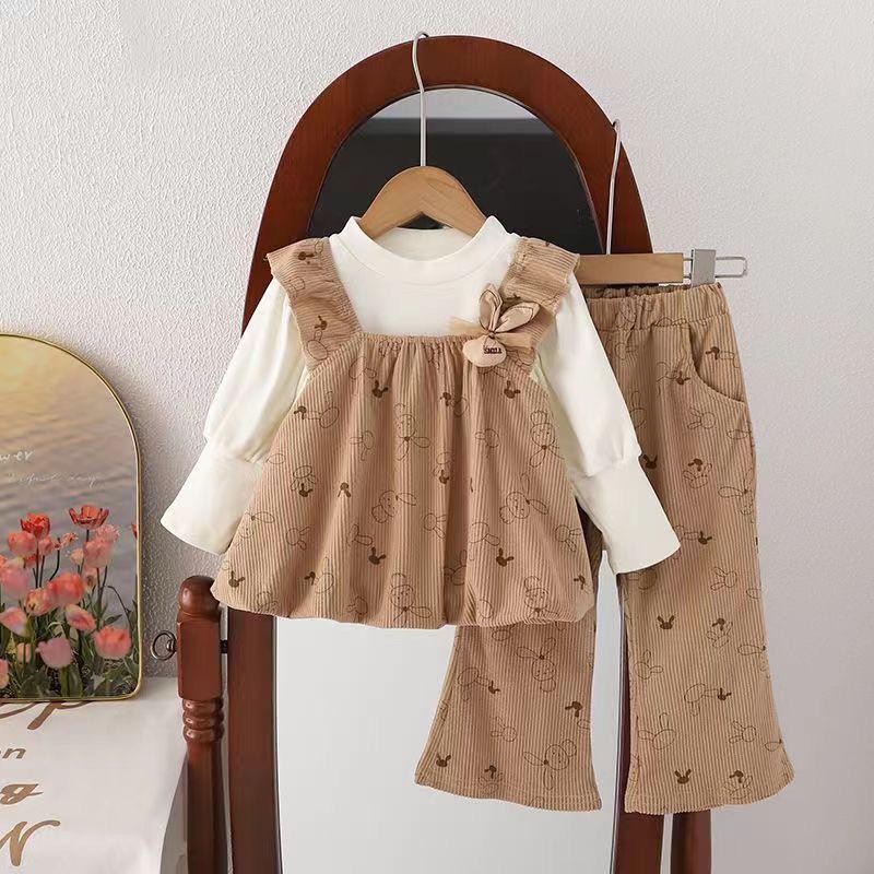 

2023 Милый комплект-тройка с кроликом для маленьких девочек - Модная весенне-осенняя корейская мода Extra Large (110cm)