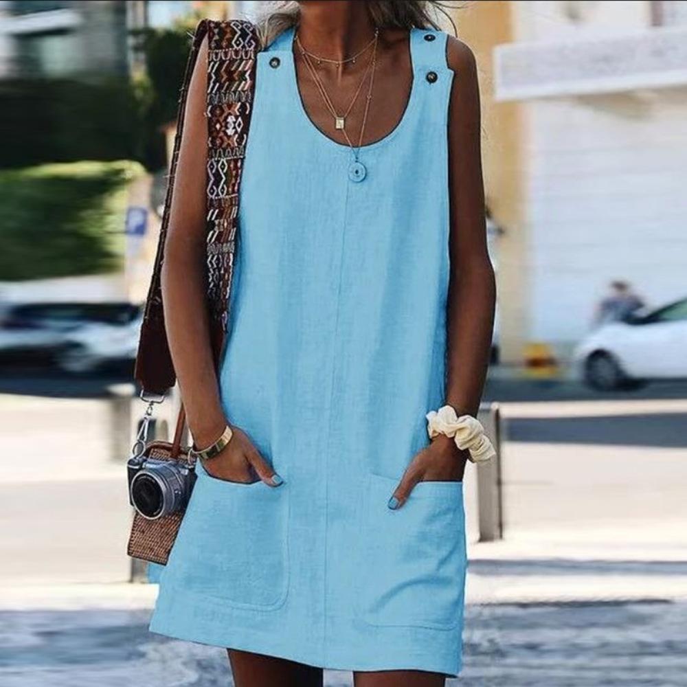 Tuta-vestito estiva da donna con tasche e bottoni in cotone e lino