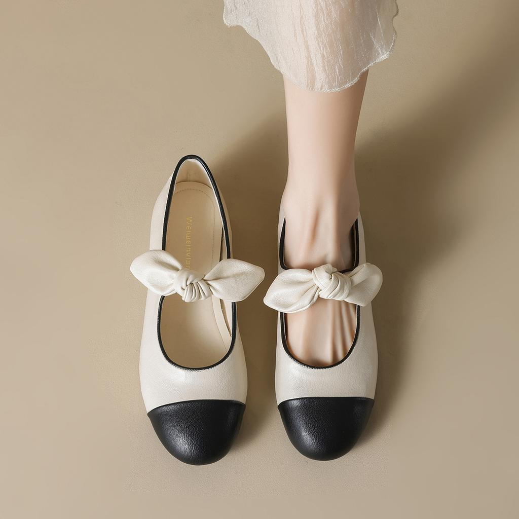 2025 Spring and Autumn New Mary Jane Flat-soled Single Shoes Women's Shallow Mouth Versatile Soft Sole Large Size Women's Shoes 41-43