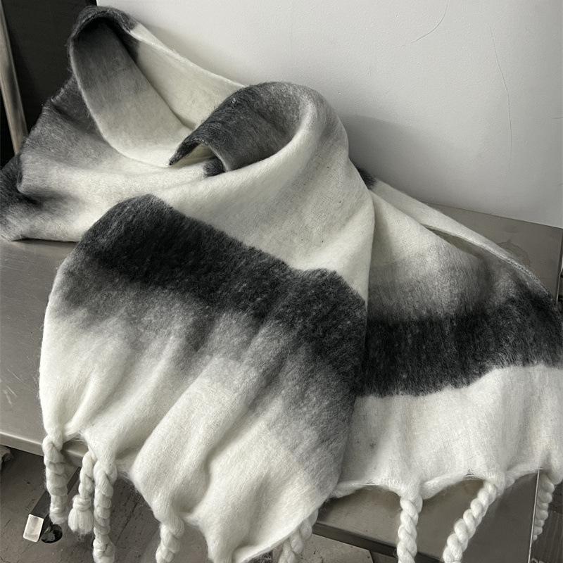 

High end Gradient Color Scarf Thickened and Lengthened Large Version Warm Shawl Mohair Imitation Cashmere Couple s Scarf Autumn and Winter Women