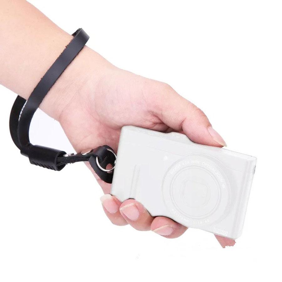 1×Handmade Black Genuine Leather Digital Camera Wristbands Wrist Strap Universal