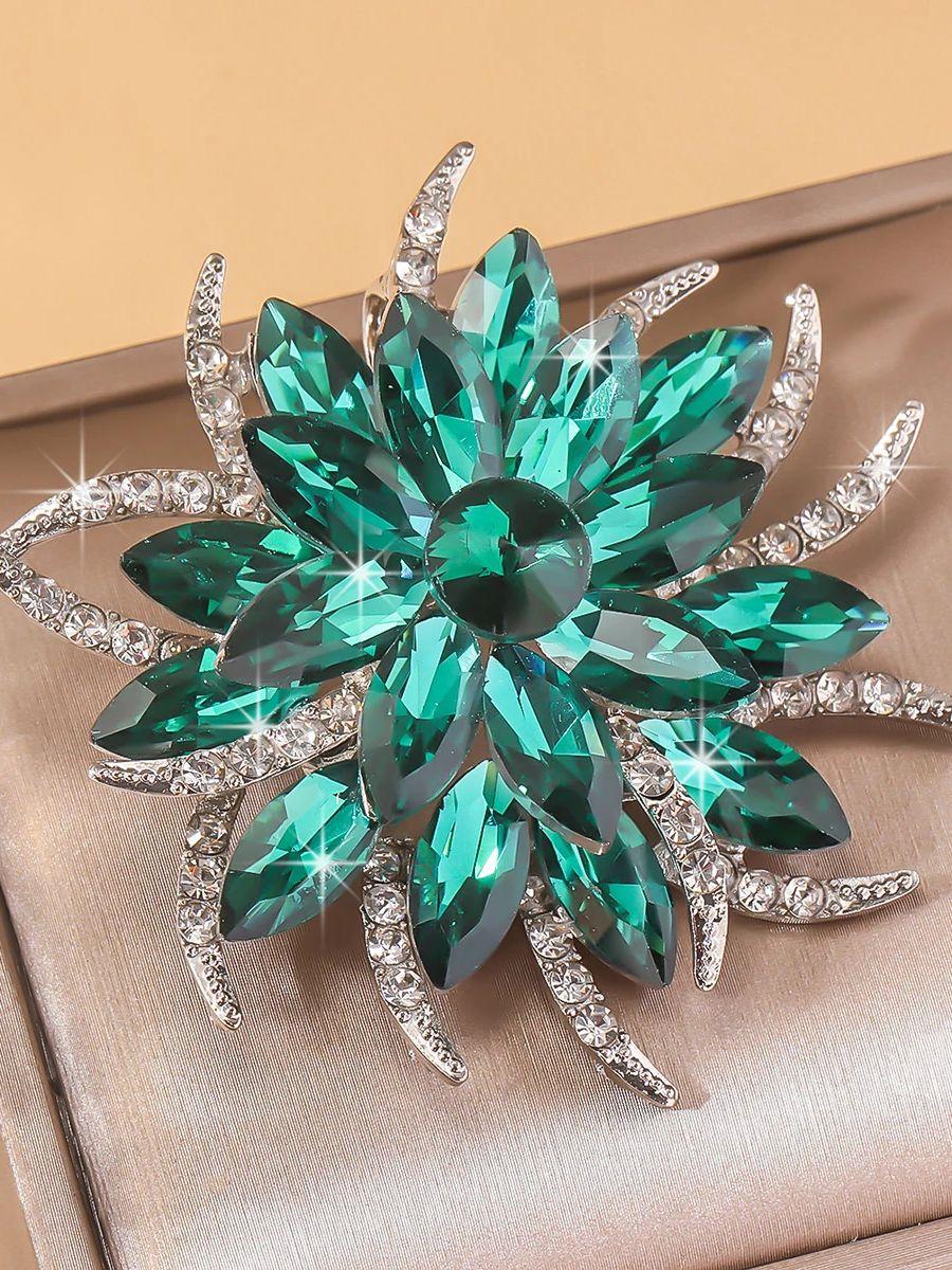 

Eternal Flower Korean version luxury temperament, high-end feel, sparkling diamond trend, versatile style accessories
