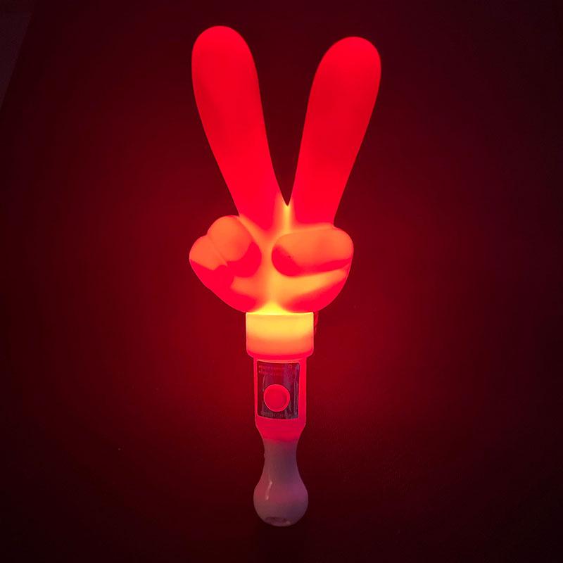 Light-Up Heart & Pentagram Glow Stick with Sound Shaker for Creative Activities