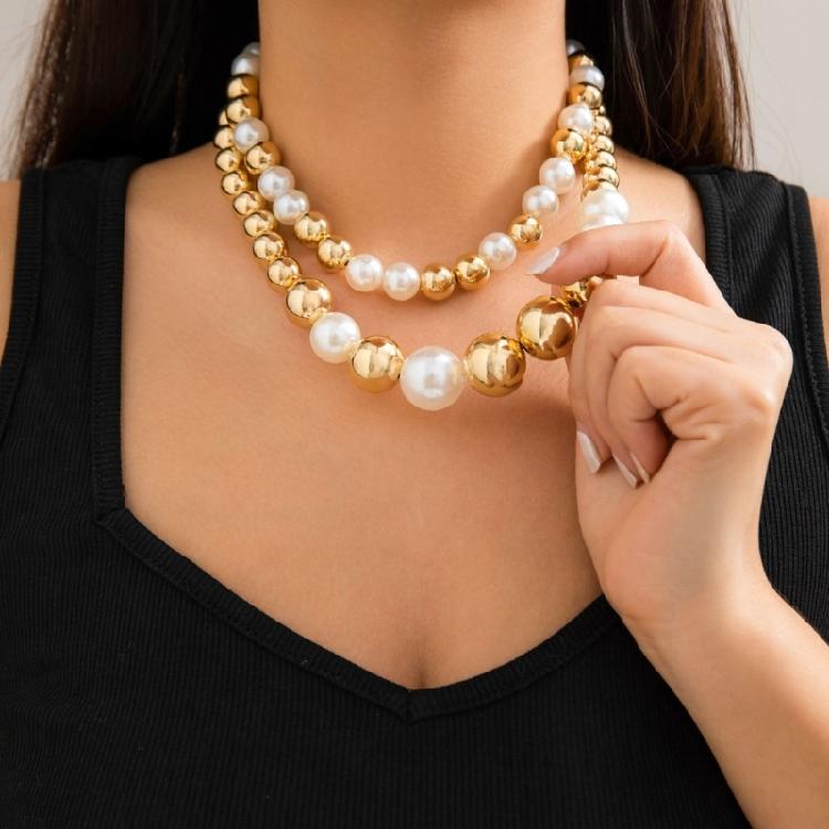 Eye Catching Large Bead Necklace Zinc Alloy Materials Clavicle Chain Accessories For Layering And Gifting