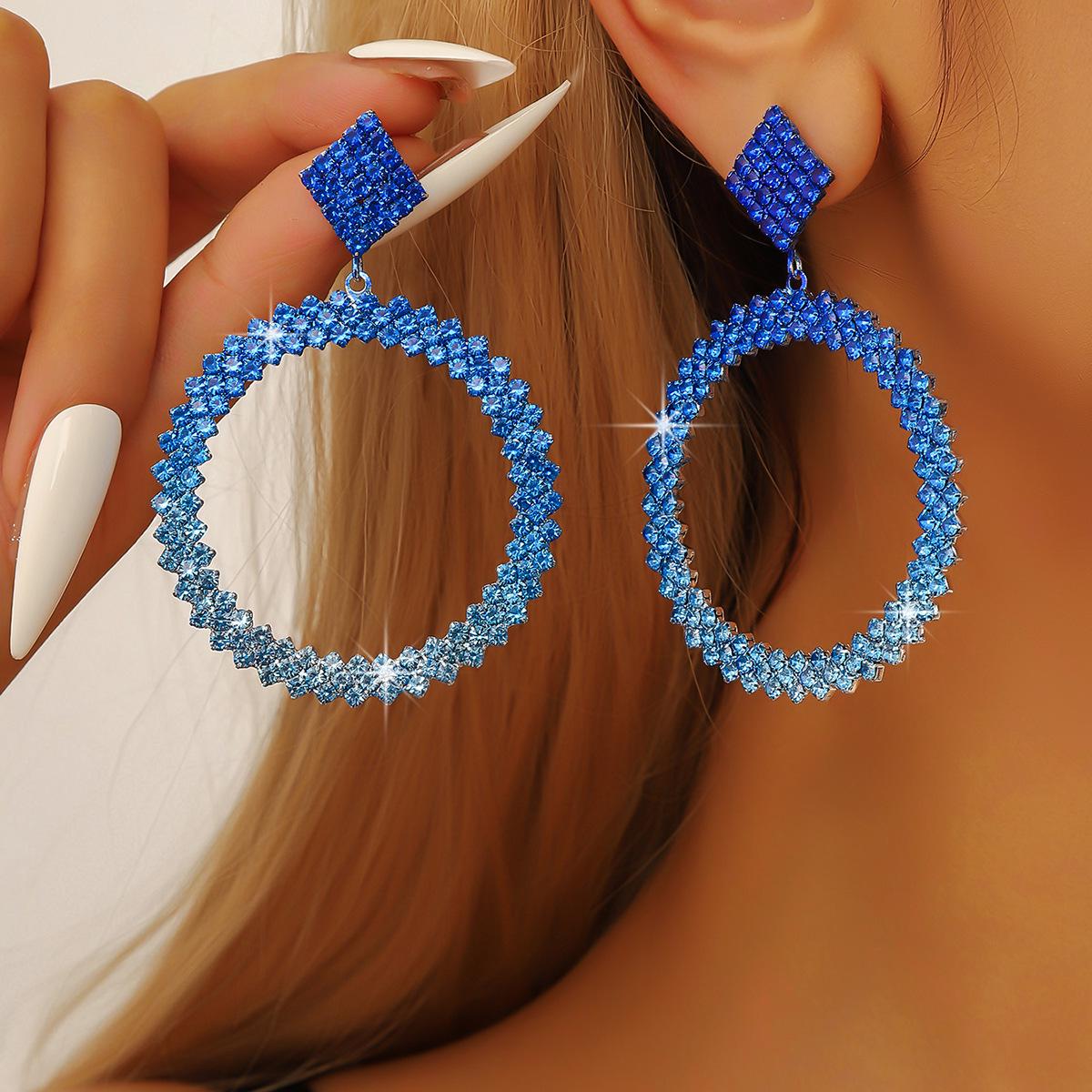 

Luxurious Geometric Round Stud Earrings with Full Diamond Shine for Women