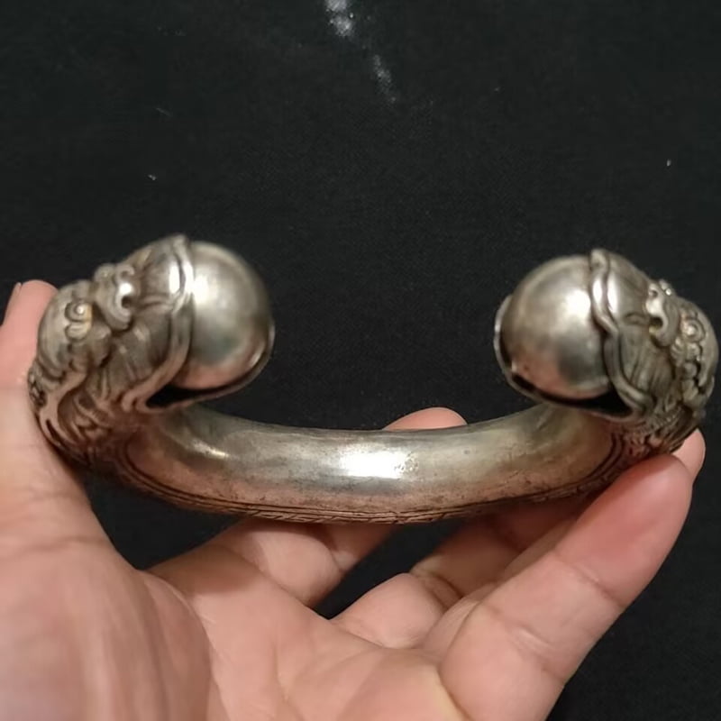 Exquisite Chinese Handmade Miao Silver Carving Dragon Spit Bead Open Bracelet Ethnic Style Zodiac Hollow Round Men's And Women's