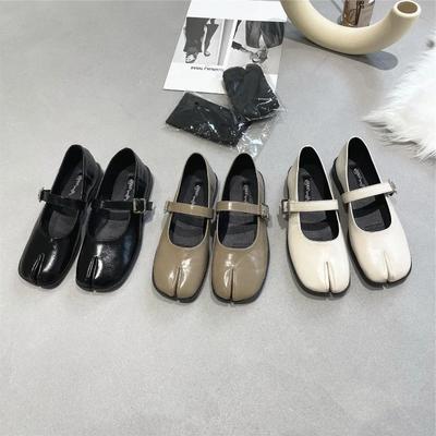 New  Autumn Split Toe Shoes Women  Ladies Pumps Female Retro Daily Footwear Comfort Non Slip Leather Shoes
