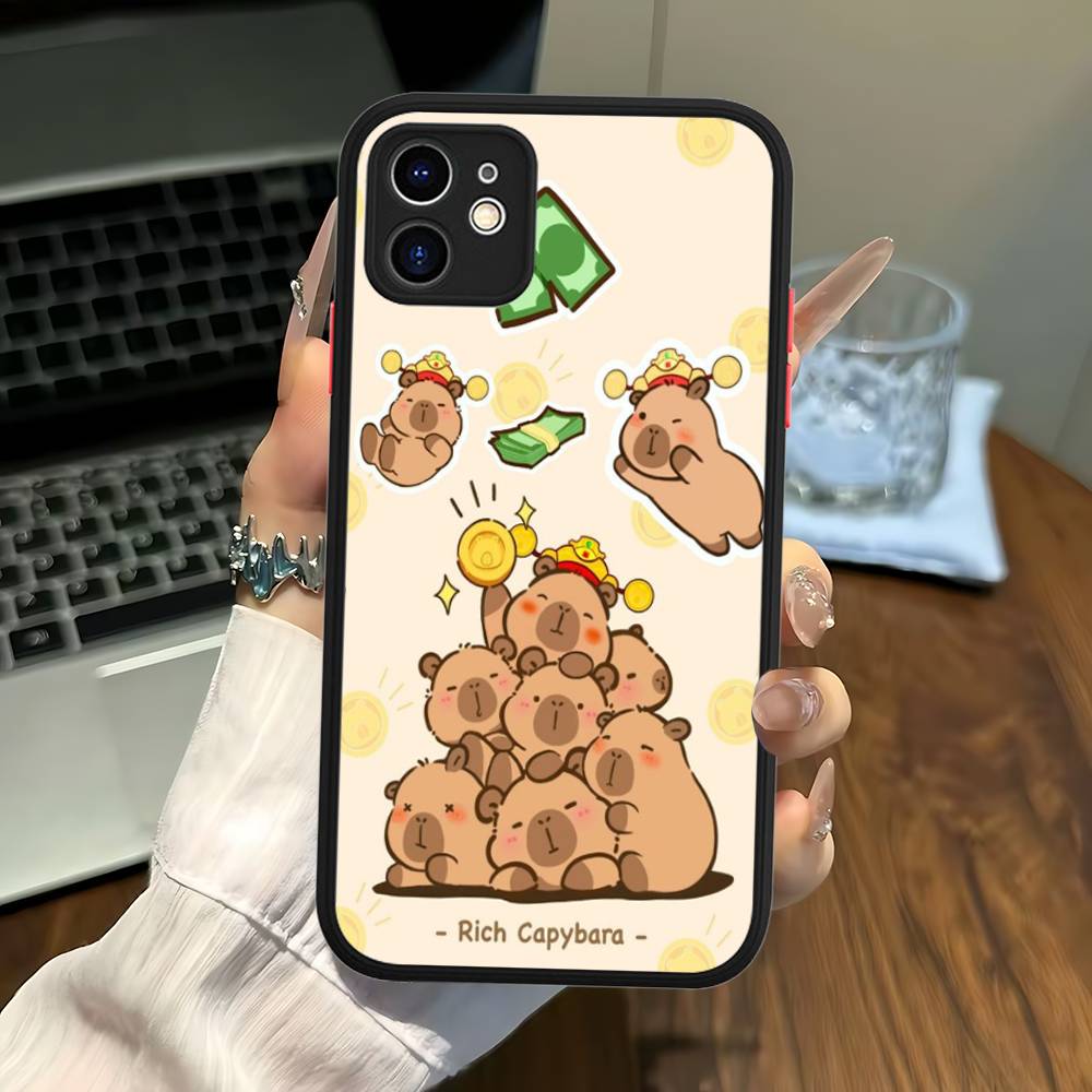 Cartoon Capybara For IPhone 16 15 14 13 12 11 Pro Max X XS MAX Plus Translucent Black Phone Cover