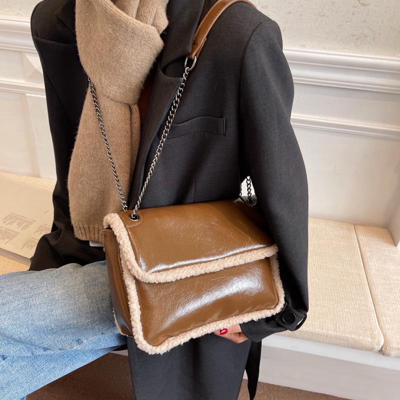 Damers Mångsidiga Plyschkedja Axelväska - Stor Kapacitet Höst/Vinter Mode Crossbody