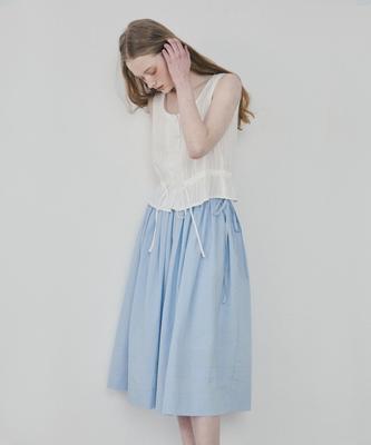 Hane Strap Flare Skirt_Sky