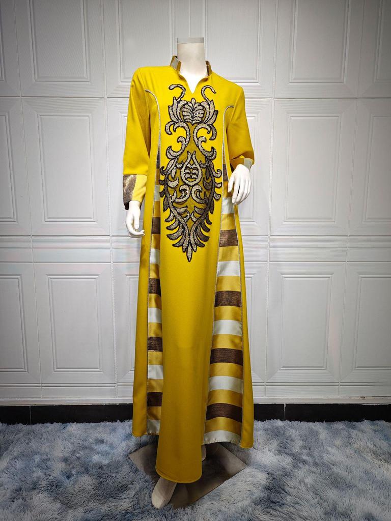 AB052 Women's Embroidered Striped Abaya - Middle East Arabic Muslim Robe
