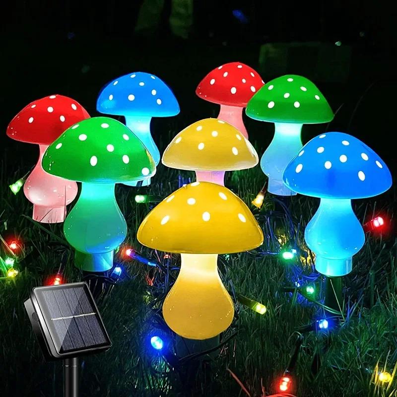 Creative Solar Mushroom Lights Outdoor LED Garden Lamp Waterproof Pathway Landscape Lights for Home Patio Lawn Christmas Decor