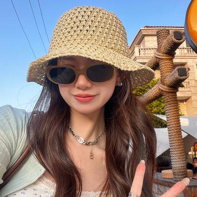 Nakrycia głowy – Kapelusze na lato