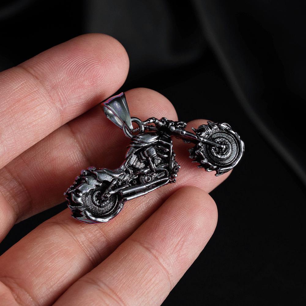 Accessories, Retro Trendy Man Domineering Pendant, Stainless Steel Creative Skull Motorcycle Pendant Necklace