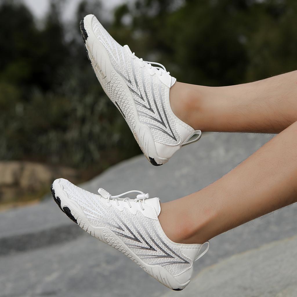Outdoor creek shoes couple fishing shoes swimming shoes wading casual running five-finger shoes beach shoes indoor fitness shoes