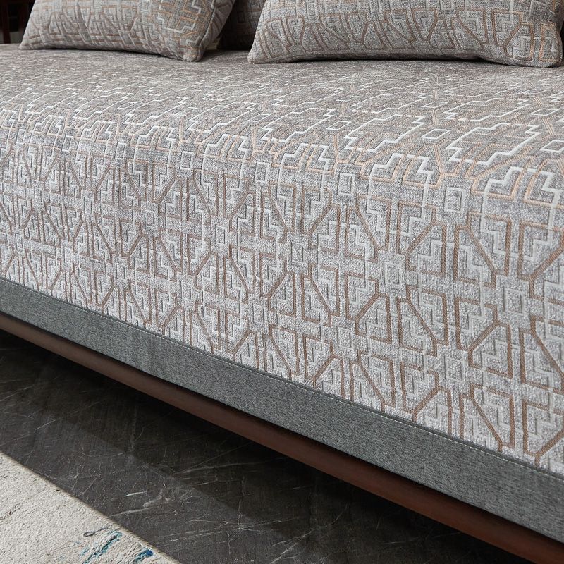 The New All-season Universal Chenille Anti-slip Chinese Sofa Cushion Cover Scarf