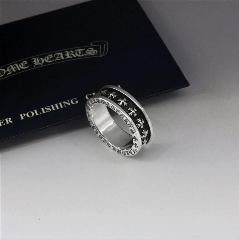 

Трендовое кольцо с крестом Chrome Hearts: Винтажная роскошь унисекс с уникальным дизайном One Size