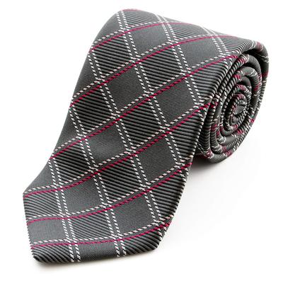 Aksesuarlar – Kravatlar ve Papyonlar