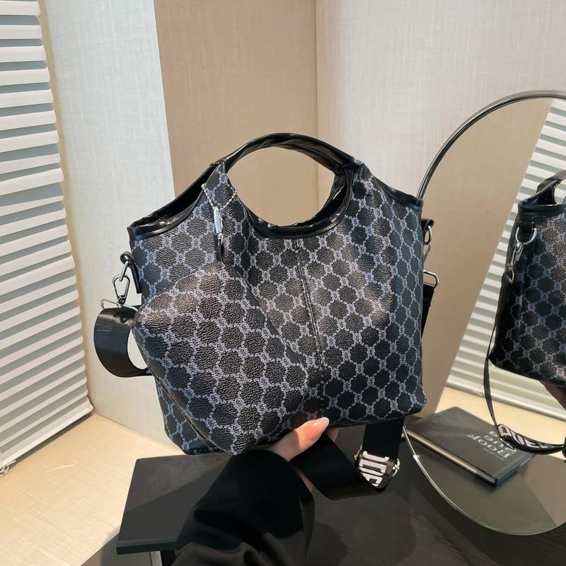 

Yogodlns Высококачественная большая вместительная кожаная женская сумка-тоут, дизайнерская мягкая женская сумка через плечо, модные женские сумки 22.5x10.5x18cm чёрный