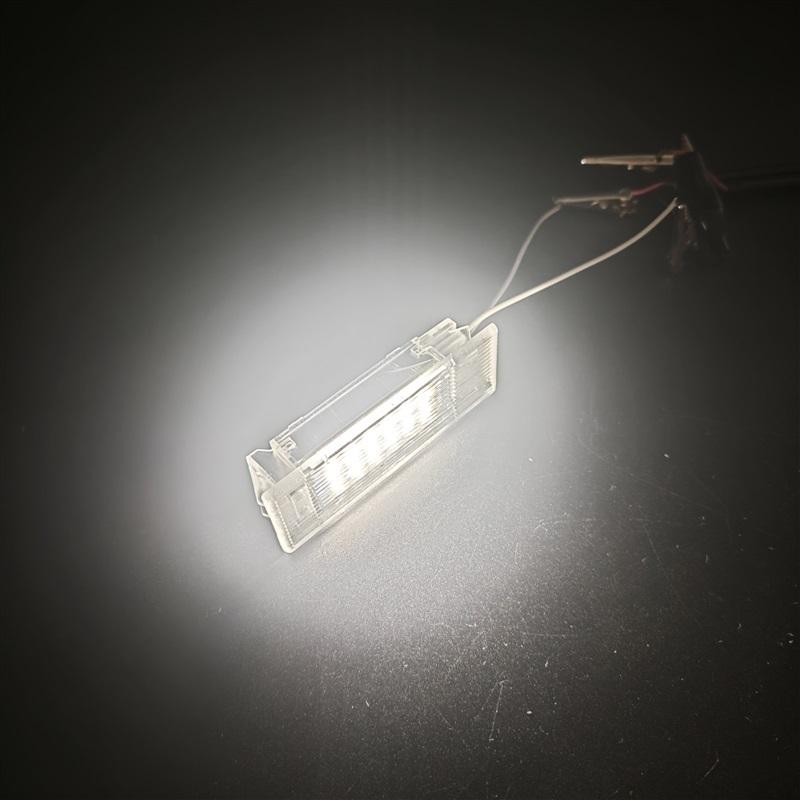 2x LED Dør Lys Fotbrønn Lys Bagasjerom Hanskerom Lys For BMW F20 F21 F30 F31 F34 F32 F10 F11 F07 F15 F26 E84