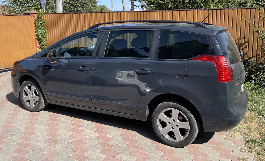 

Рейлінги OmsaLine Solid (2 шт, чорні) для Peugeot 5008 2009-2016 рр.