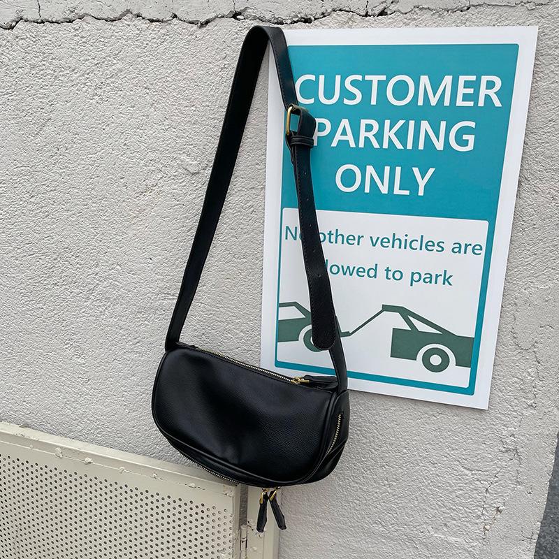 

Текстурная нишевая дизайнерская сумка-подушка, универсальная сумка, женская сумка-мессенджер, регулируемый плечевой ремень, наплечная сумка чёрный