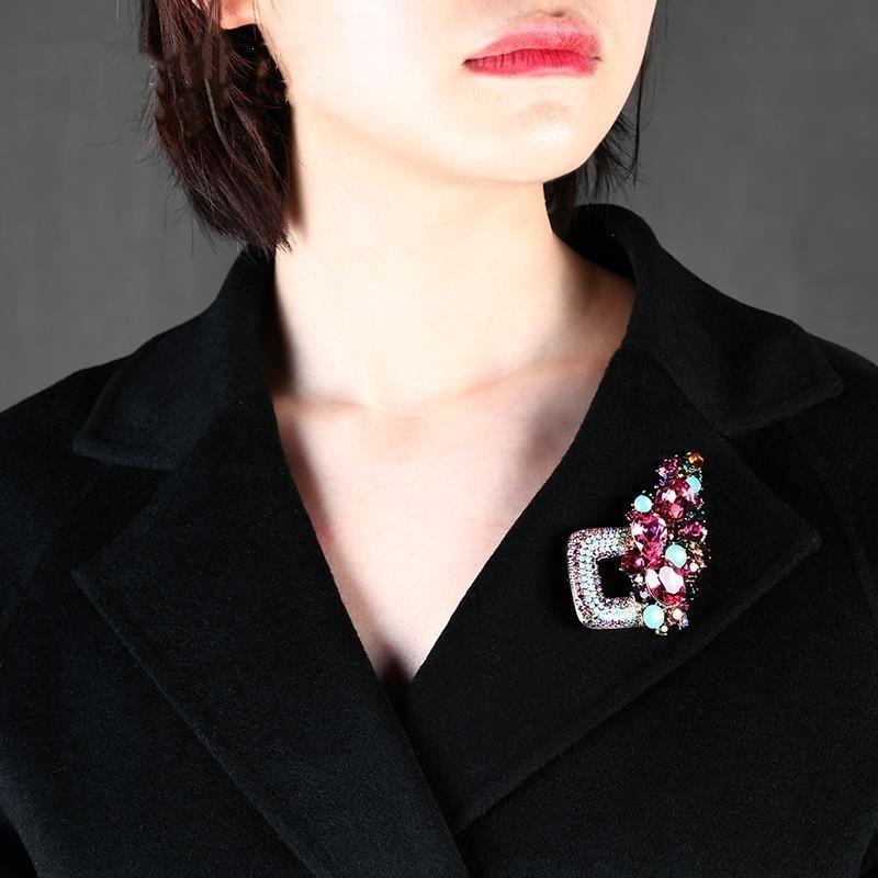 Brooch Creative Simple Atmosphere Suit Coat Accessories Sweater Chain Clothes Corsage Mother's Day Gift