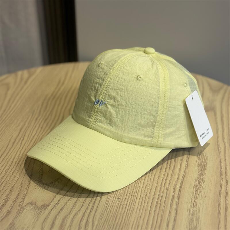 Small Letters Summer Light and Quick-drying Sunscreen Visor Hat Women's Street Outdoor Fashion Light and Thin Sunscreen Cap