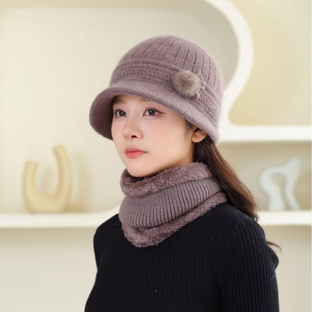 New Autumn and Winter Mother Hat Cold-proof and Warm Knitted Hat Fashionable Hat Fashionable Hat Plus Velvet